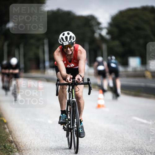 16.08.2026 - KN Förde Triathlon 2026 H.Heesch http://msf.ph/oto/9975054 16.08.2026 11:09:13 Radfahren 304, 308, 317, 353, 354, 368 meine-sportfotos.de
