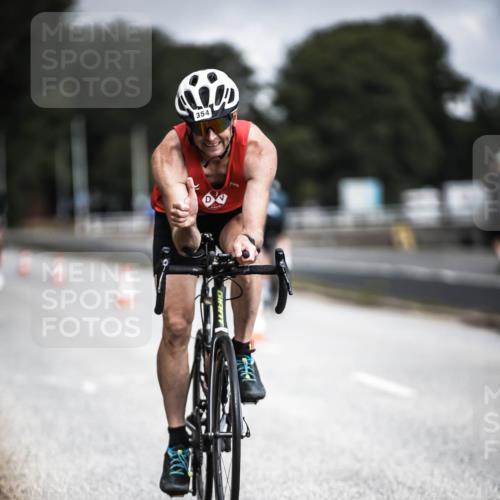 16.08.2026 - KN Förde Triathlon 2026 H.Heesch http://msf.ph/oto/9975059 16.08.2026 11:09:13 Radfahren 304, 308, 317, 353, 354, 368 meine-sportfotos.de