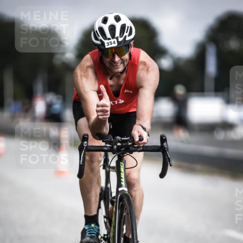 16.08.2026 - KN Förde Triathlon 2026 H.Heesch http://msf.ph/oto/9975067 16.08.2026 11:09:14 Radfahren 304, 308, 317, 354, 368 meine-sportfotos.de