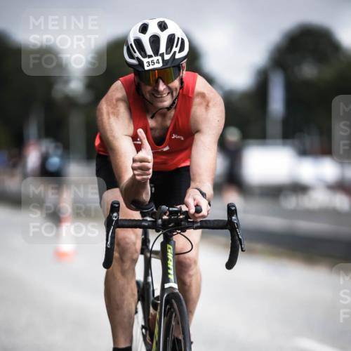 16.08.2026 - KN Förde Triathlon 2026 H.Heesch http://msf.ph/oto/9975068 16.08.2026 11:09:14 Radfahren 304, 308, 317, 354, 368 meine-sportfotos.de