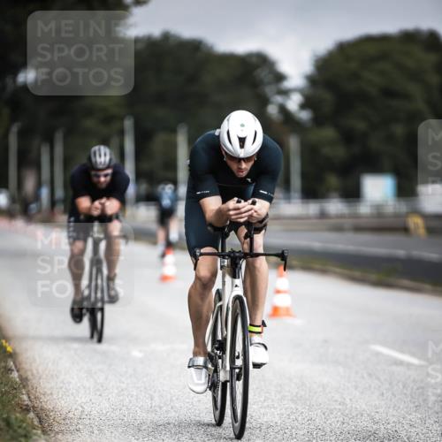 16.08.2026 - KN Förde Triathlon 2026 H.Heesch http://msf.ph/oto/9975071 16.08.2026 11:09:15 Radfahren 304, 308, 317, 354 meine-sportfotos.de