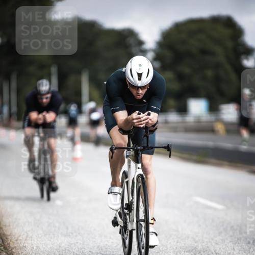 16.08.2026 - KN Förde Triathlon 2026 H.Heesch http://msf.ph/oto/9975074 16.08.2026 11:09:15 Radfahren 304, 308, 317, 354 meine-sportfotos.de