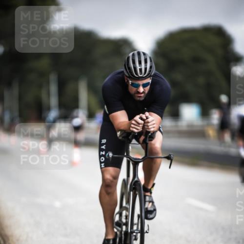 16.08.2026 - KN Förde Triathlon 2026 H.Heesch http://msf.ph/oto/9975080 16.08.2026 11:09:17 Radfahren 304, 308, 317, 354 meine-sportfotos.de