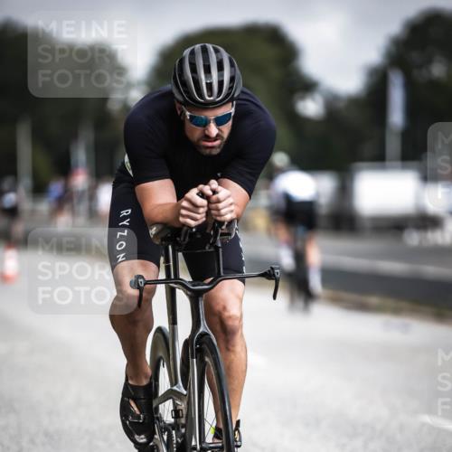 16.08.2026 - KN Förde Triathlon 2026 H.Heesch http://msf.ph/oto/9975084 16.08.2026 11:09:17 Radfahren 304, 308, 317, 354 meine-sportfotos.de