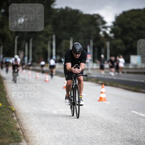 16.08.2026 - KN Förde Triathlon 2026 H.Heesch http://msf.ph/oto/9975105 16.08.2026 11:09:27 Radfahren 221, 302, 349, 356, 357, 369, 397, 441 meine-sportfotos.de