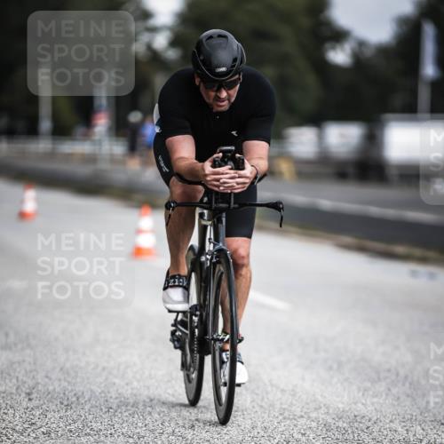 16.08.2026 - KN Förde Triathlon 2026 H.Heesch http://msf.ph/oto/9975123 16.08.2026 11:09:28 Radfahren 221, 302, 305, 349, 356, 357, 369, 377, 397, 441 meine-sportfotos.de