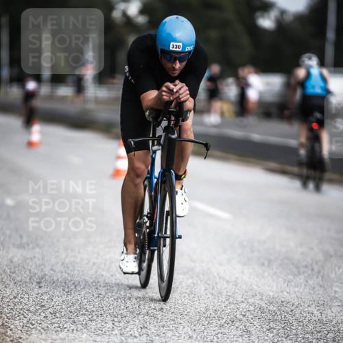 16.08.2026 - KN Förde Triathlon 2026 H.Heesch http://msf.ph/oto/9975149 16.08.2026 11:09:36 Radfahren 305, 330, 377, 389 meine-sportfotos.de
