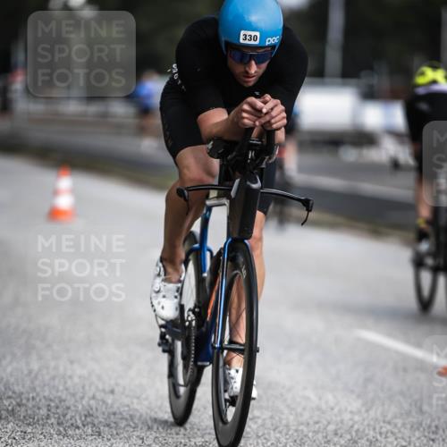 16.08.2026 - KN Förde Triathlon 2026 H.Heesch http://msf.ph/oto/9975154 16.08.2026 11:09:36 Radfahren 305, 330, 377, 389 meine-sportfotos.de