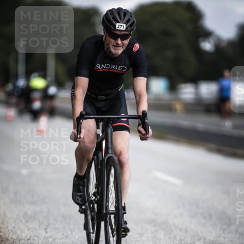 16.08.2026 - KN Förde Triathlon 2026 H.Heesch http://msf.ph/oto/9975170 16.08.2026 11:09:45 Radfahren 306, 364, 371 meine-sportfotos.de
