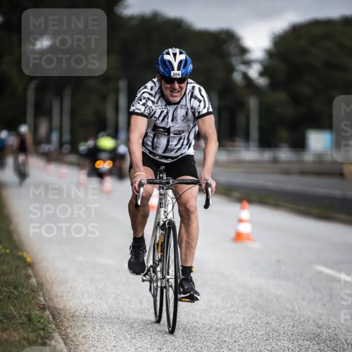 16.08.2026 - KN Förde Triathlon 2026 H.Heesch http://msf.ph/oto/9975179 16.08.2026 11:09:47 Radfahren 306, 312, 364, 371, 388, 392 meine-sportfotos.de