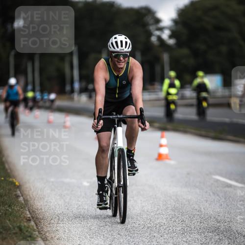 16.08.2026 - KN Förde Triathlon 2026 H.Heesch http://msf.ph/oto/9975199 16.08.2026 11:09:54 Radfahren 312, 315, 388, 390, 392 meine-sportfotos.de