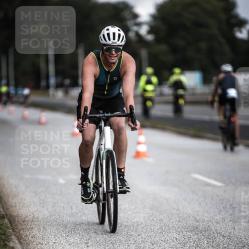 16.08.2026 - KN Förde Triathlon 2026 H.Heesch http://msf.ph/oto/9975202 16.08.2026 11:09:54 Radfahren 312, 315, 388, 390, 392 meine-sportfotos.de