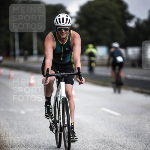 16.08.2026 - KN Förde Triathlon 2026 H.Heesch http://msf.ph/oto/9975206 16.08.2026 11:09:54 Radfahren 312, 315, 388, 390, 392 meine-sportfotos.de