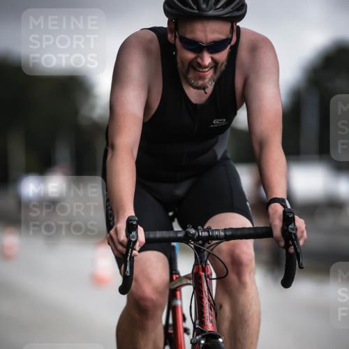 16.08.2026 - KN Förde Triathlon 2026 H.Heesch http://msf.ph/oto/9975274 16.08.2026 11:10:20 Radfahren 382 meine-sportfotos.de