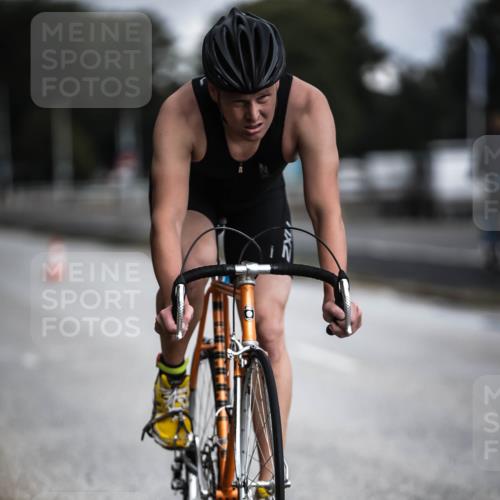 16.08.2026 - KN Förde Triathlon 2026 H.Heesch http://msf.ph/oto/9975288 16.08.2026 11:10:28 Radfahren 301, 310, 313, 323, 383 meine-sportfotos.de