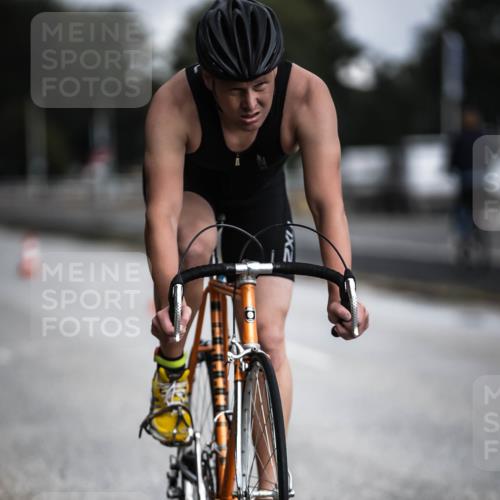 16.08.2026 - KN Förde Triathlon 2026 H.Heesch http://msf.ph/oto/9975289 16.08.2026 11:10:29 Radfahren 301, 310, 313, 323, 375, 383 meine-sportfotos.de