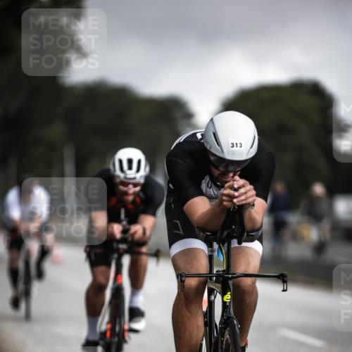 16.08.2026 - KN Förde Triathlon 2026 H.Heesch http://msf.ph/oto/9975301 16.08.2026 11:10:33 Radfahren 313, 375, 383, 391 meine-sportfotos.de