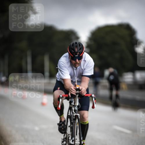 16.08.2026 - KN Förde Triathlon 2026 H.Heesch http://msf.ph/oto/9975310 16.08.2026 11:10:35 Radfahren 313, 375, 383, 391 meine-sportfotos.de
