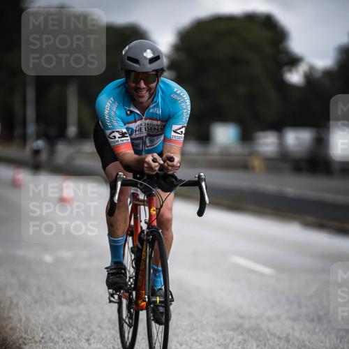 16.08.2026 - KN Förde Triathlon 2026 H.Heesch http://msf.ph/oto/9975330 16.08.2026 11:10:50 Radfahren 318, 338, 403 meine-sportfotos.de