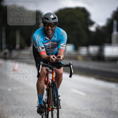 16.08.2026 - KN Förde Triathlon 2026 H.Heesch http://msf.ph/oto/9975332 16.08.2026 11:10:50 Radfahren 318, 338, 403 meine-sportfotos.de
