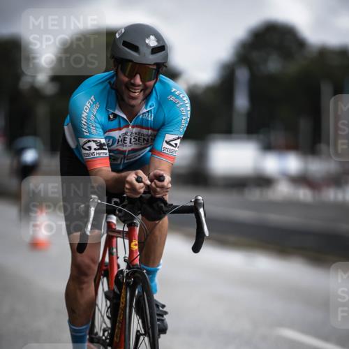 16.08.2026 - KN Förde Triathlon 2026 H.Heesch http://msf.ph/oto/9975337 16.08.2026 11:10:50 Radfahren 318, 338, 403 meine-sportfotos.de