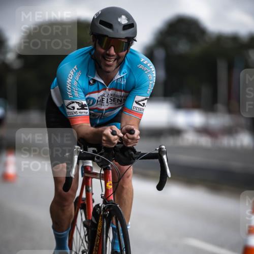 16.08.2026 - KN Förde Triathlon 2026 H.Heesch http://msf.ph/oto/9975339 16.08.2026 11:10:50 Radfahren 318, 338, 403 meine-sportfotos.de