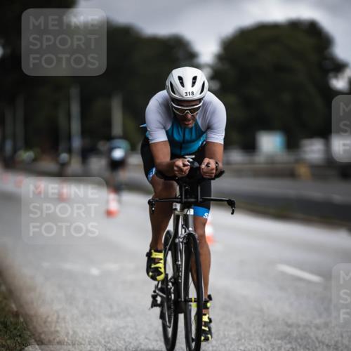 16.08.2026 - KN Förde Triathlon 2026 H.Heesch http://msf.ph/oto/9975348 16.08.2026 11:10:52 Radfahren 318, 338 meine-sportfotos.de