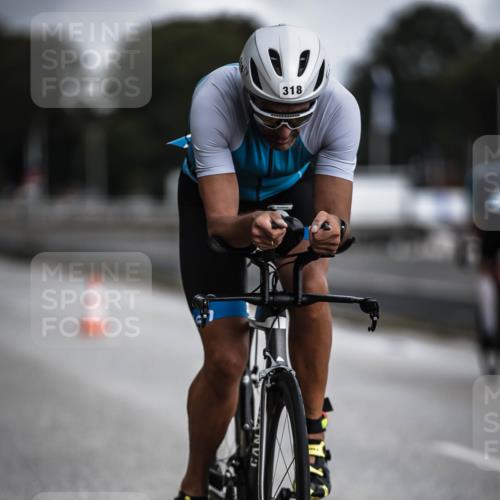 16.08.2026 - KN Förde Triathlon 2026 H.Heesch http://msf.ph/oto/9975357 16.08.2026 11:10:53 Radfahren 318, 338, 340 meine-sportfotos.de