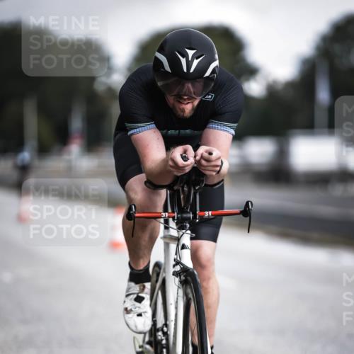 16.08.2026 - KN Förde Triathlon 2026 H.Heesch http://msf.ph/oto/9975379 16.08.2026 11:11:00 Radfahren 311, 316, 340, 394 meine-sportfotos.de