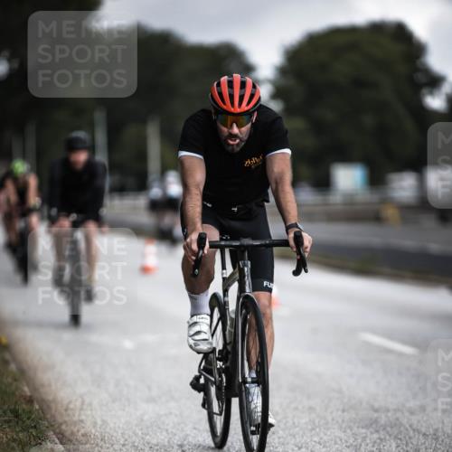 16.08.2026 - KN Förde Triathlon 2026 H.Heesch http://msf.ph/oto/9975388 16.08.2026 11:11:12 Radfahren 314, 321, 342, 352, 365, 372 meine-sportfotos.de