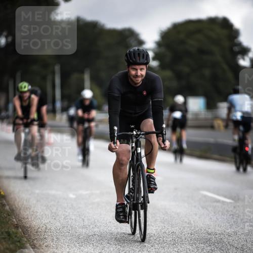 16.08.2026 - KN Förde Triathlon 2026 H.Heesch http://msf.ph/oto/9975396 16.08.2026 11:11:14 Radfahren 314, 321, 342, 352, 365, 372, 386 meine-sportfotos.de