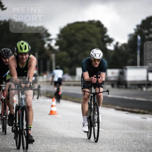 16.08.2026 - KN Förde Triathlon 2026 H.Heesch http://msf.ph/oto/9975411 16.08.2026 11:11:15 Radfahren 314, 321, 342, 352, 365, 372, 386, 430 meine-sportfotos.de