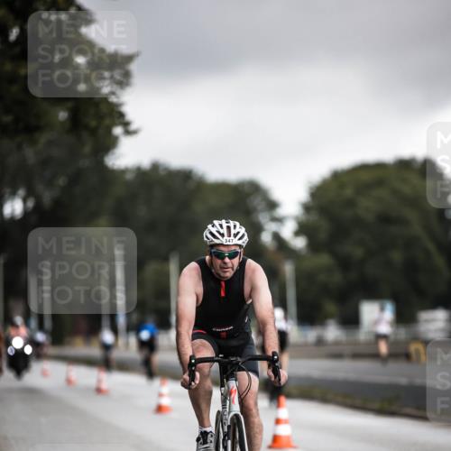 16.08.2026 - KN Förde Triathlon 2026 H.Heesch http://msf.ph/oto/9975450 16.08.2026 11:11:33 Radfahren 309, 320, 327, 347, 401, 411 meine-sportfotos.de