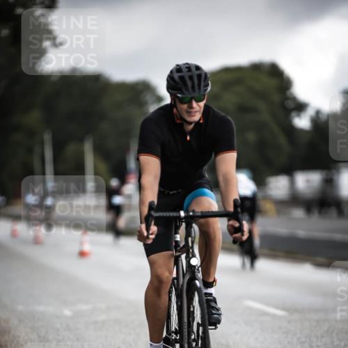 16.08.2026 - KN Förde Triathlon 2026 H.Heesch http://msf.ph/oto/9975499 16.08.2026 11:11:49 Radfahren 305, 368, 398 meine-sportfotos.de