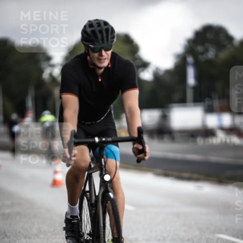 16.08.2026 - KN Förde Triathlon 2026 H.Heesch http://msf.ph/oto/9975503 16.08.2026 11:11:49 Radfahren 305, 368, 398 meine-sportfotos.de