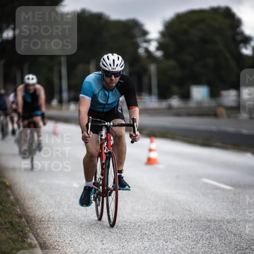 16.08.2026 - KN Förde Triathlon 2026 H.Heesch http://msf.ph/oto/9975546 16.08.2026 11:11:58 Radfahren 337, 369, 370, 373, 377, 389, 397 meine-sportfotos.de