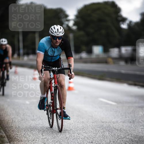 16.08.2026 - KN Förde Triathlon 2026 H.Heesch http://msf.ph/oto/9975549 16.08.2026 11:11:58 Radfahren 337, 369, 370, 373, 377, 389, 397 meine-sportfotos.de