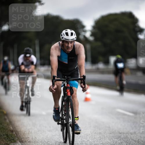 16.08.2026 - KN Förde Triathlon 2026 H.Heesch http://msf.ph/oto/9975563 16.08.2026 11:12:00 Radfahren 337, 357, 369, 370, 389, 393, 397 meine-sportfotos.de