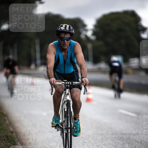 16.08.2026 - KN Förde Triathlon 2026 H.Heesch http://msf.ph/oto/9975596 16.08.2026 11:12:04 Radfahren 312, 357, 369, 389, 393 meine-sportfotos.de
