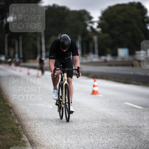 16.08.2026 - KN Förde Triathlon 2026 H.Heesch http://msf.ph/oto/9975606 16.08.2026 11:12:06 Radfahren 312, 357, 393 meine-sportfotos.de