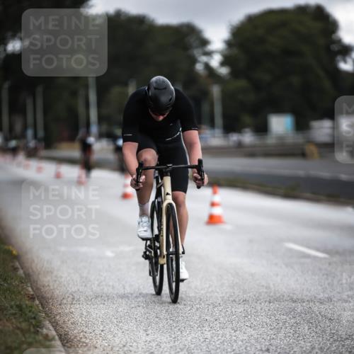 16.08.2026 - KN Förde Triathlon 2026 H.Heesch http://msf.ph/oto/9975609 16.08.2026 11:12:06 Radfahren 312, 357, 393 meine-sportfotos.de
