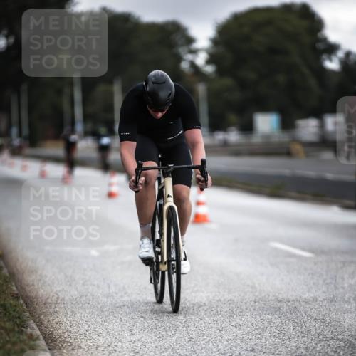 16.08.2026 - KN Förde Triathlon 2026 H.Heesch http://msf.ph/oto/9975611 16.08.2026 11:12:06 Radfahren 312, 357, 393 meine-sportfotos.de