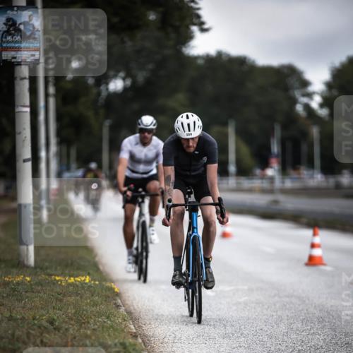 16.08.2026 - KN Förde Triathlon 2026 H.Heesch http://msf.ph/oto/9975623 16.08.2026 11:12:19 Radfahren 315, 388, 400, 408 meine-sportfotos.de
