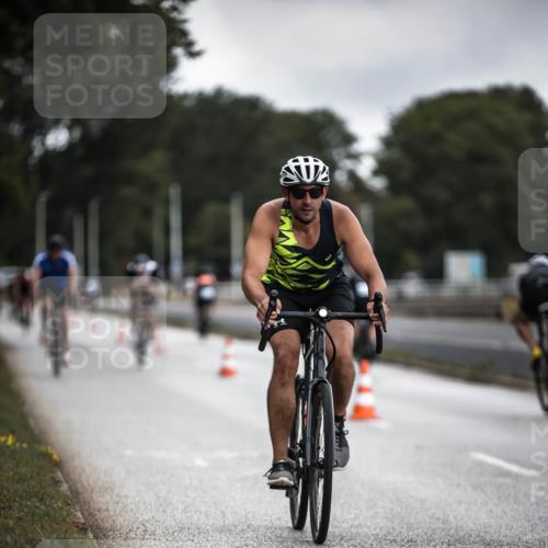 16.08.2026 - KN Förde Triathlon 2026 H.Heesch http://msf.ph/oto/9975652 16.08.2026 11:12:27 Radfahren 310, 364, 392 meine-sportfotos.de