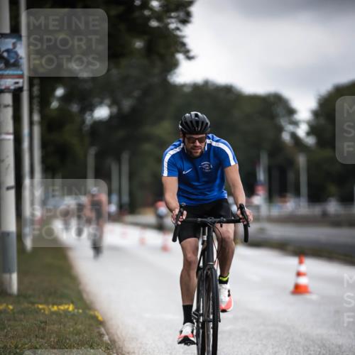 16.08.2026 - KN Förde Triathlon 2026 H.Heesch http://msf.ph/oto/9975679 16.08.2026 11:12:31 Radfahren 310, 364, 374, 392 meine-sportfotos.de