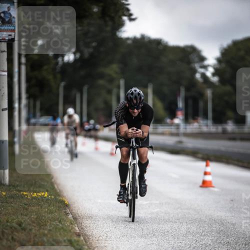 16.08.2026 - KN Förde Triathlon 2026 H.Heesch http://msf.ph/oto/9975703 16.08.2026 11:12:38 Radfahren 323, 325, 374, 407, 412 meine-sportfotos.de