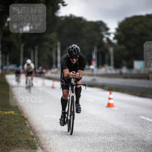 16.08.2026 - KN Förde Triathlon 2026 H.Heesch http://msf.ph/oto/9975707 16.08.2026 11:12:39 Radfahren 323, 325, 374, 395, 407, 412 meine-sportfotos.de