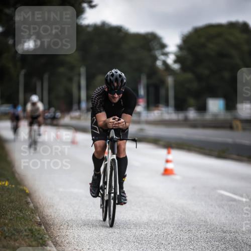 16.08.2026 - KN Förde Triathlon 2026 H.Heesch http://msf.ph/oto/9975709 16.08.2026 11:12:39 Radfahren 323, 325, 374, 395, 407, 412 meine-sportfotos.de