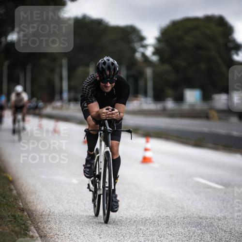 16.08.2026 - KN Förde Triathlon 2026 H.Heesch http://msf.ph/oto/9975712 16.08.2026 11:12:39 Radfahren 323, 325, 374, 395, 407, 412 meine-sportfotos.de