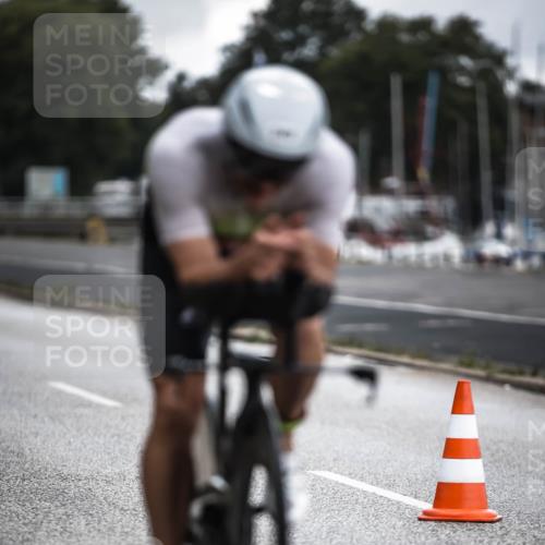 16.08.2026 - KN Förde Triathlon 2026 H.Heesch http://msf.ph/oto/9975771 16.08.2026 11:13:08 Radfahren 340, 403 meine-sportfotos.de
